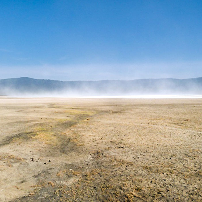 On a hot day evaporation is great from the Lake Makat (Maasai for ‘salt’) or Lake Magadi. This is the central soda lake in Ngorongoro Crater filled by the Munge River.